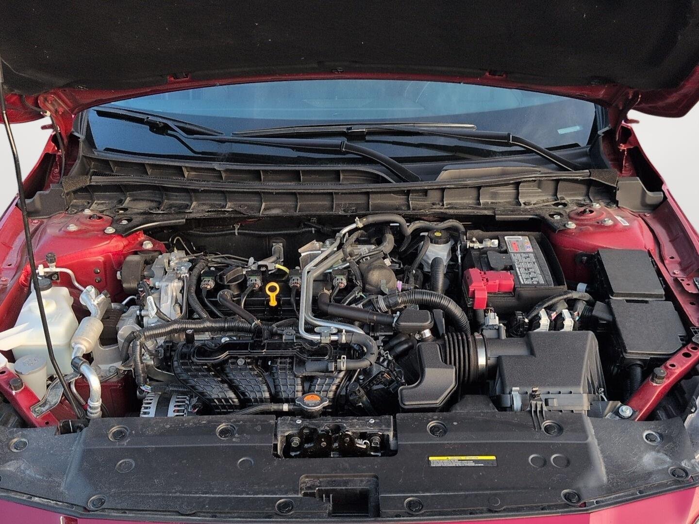 Used 2025 Scarlet Ember Nissan SL image 9