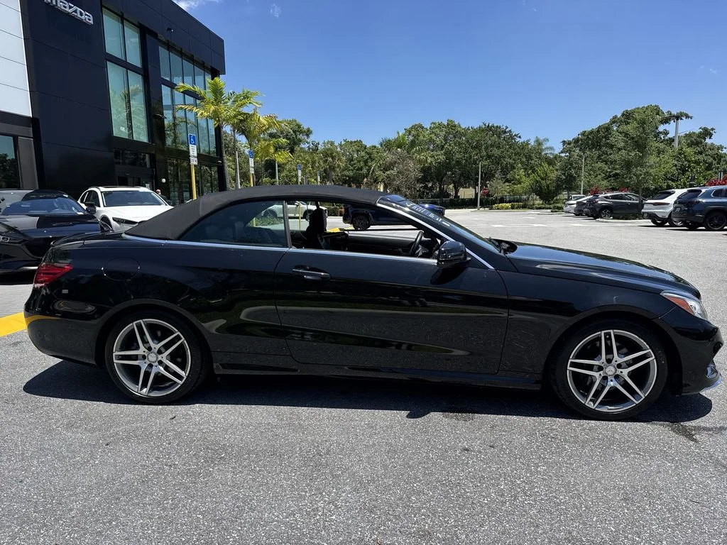 Used 2016 Obsidian Black Metallic Mercedes-Benz E 400 image 5