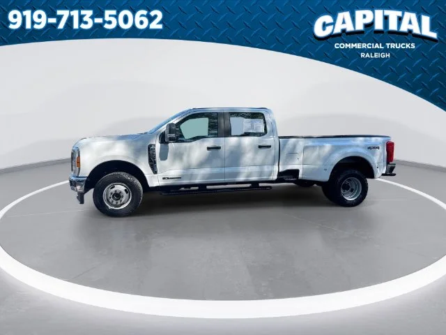 Used 2024 White Ford XL image 7