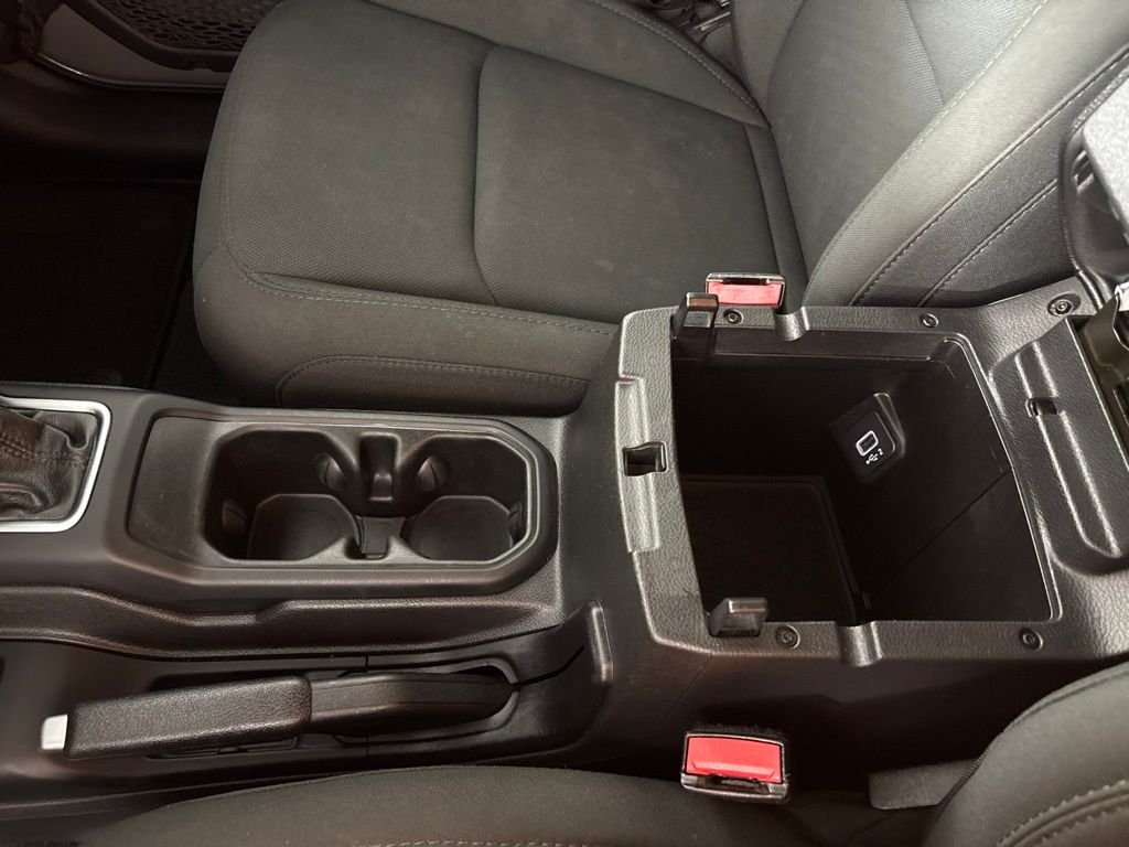 Used 2022 Gray Jeep Unlimited Sport Altitude image 38
