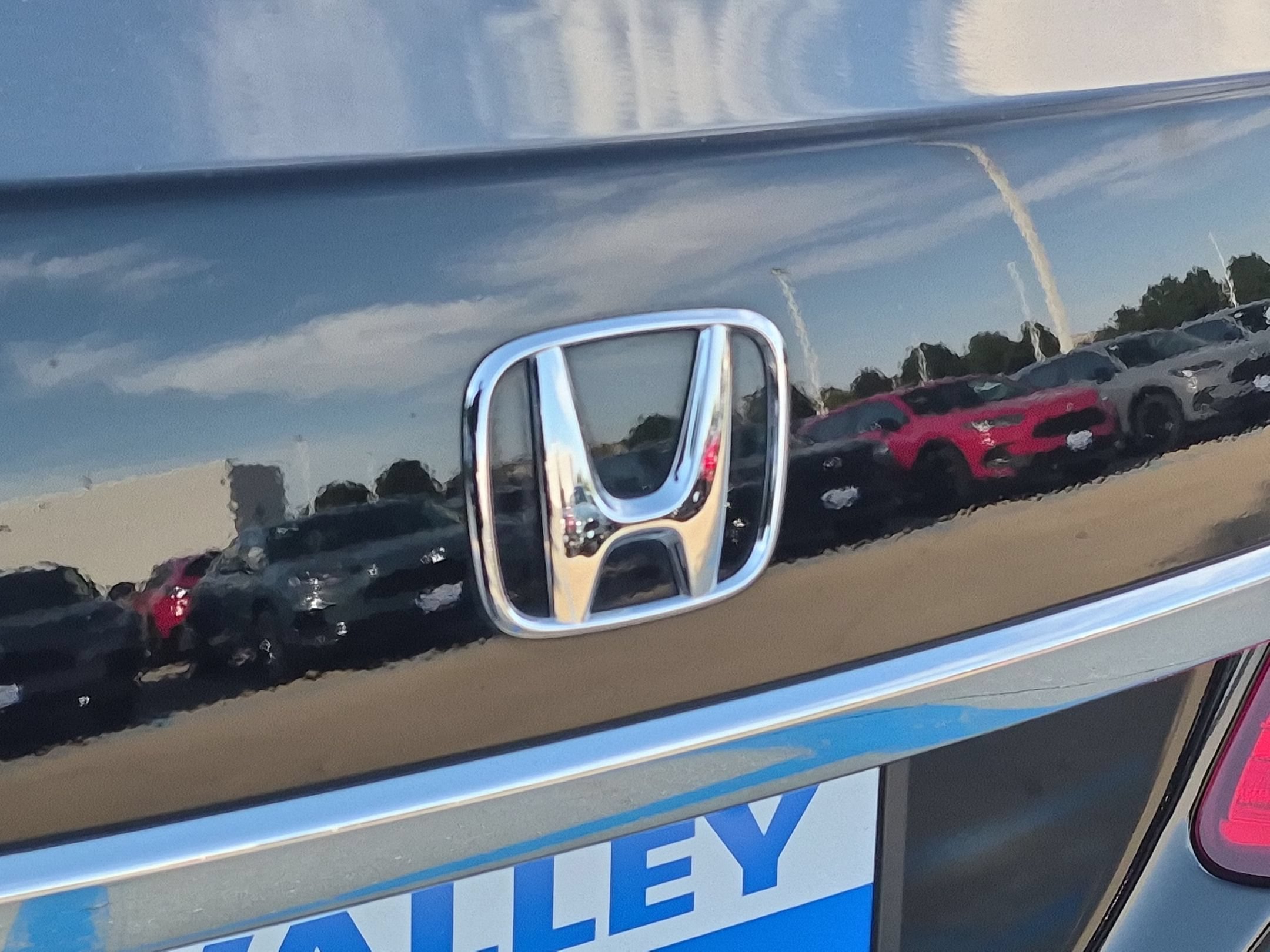 Used 2013 Crystal Black Pearl Honda EX-L Sedan image 27
