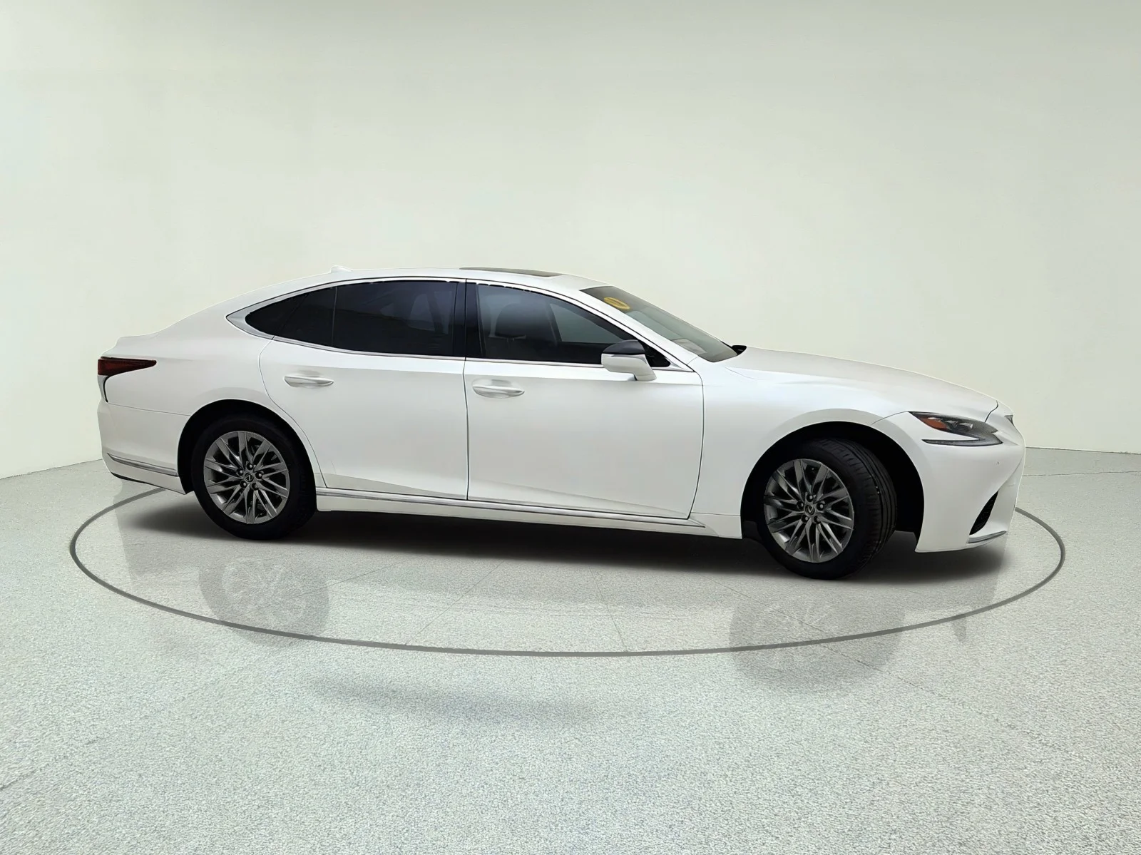 Used 2018 EMINENT WHITE Lexus LS 500 image 6