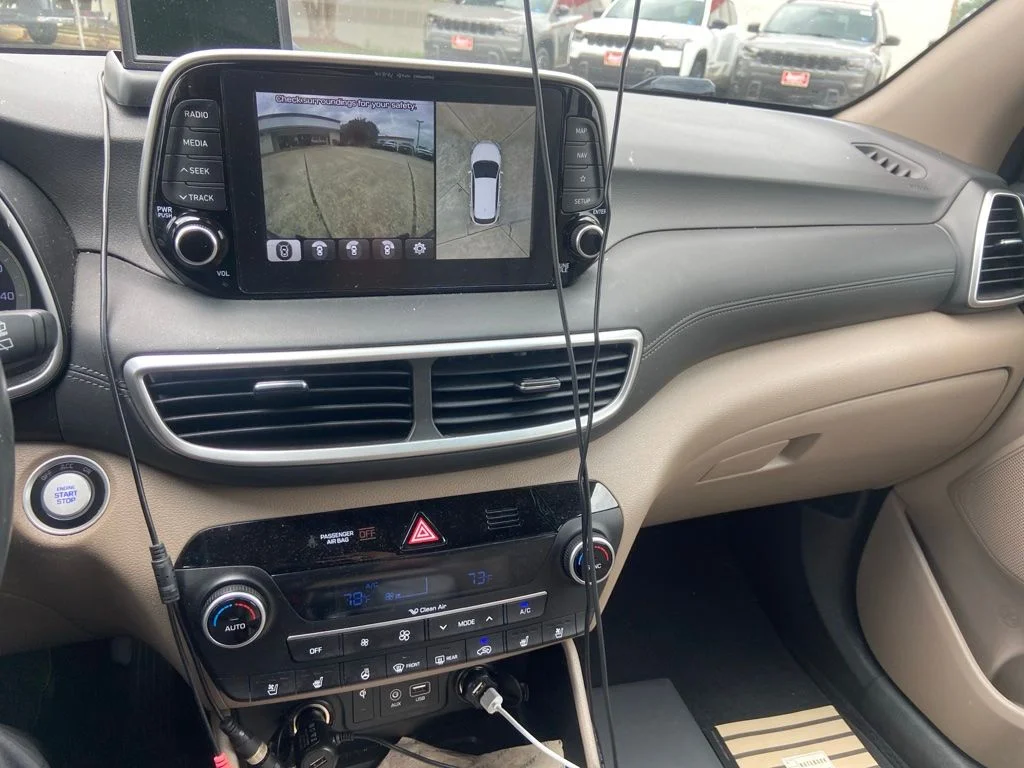 Used 2019 Blue Hyundai Ultimate image 37