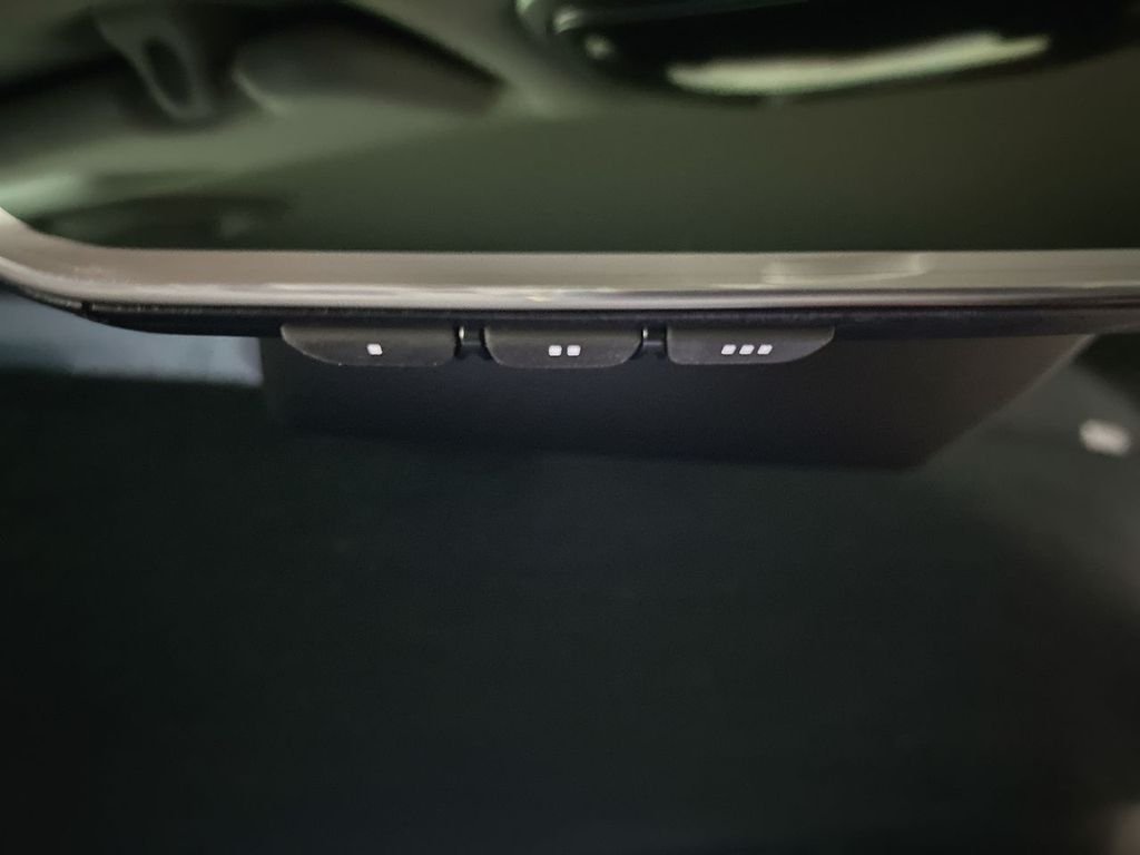 2026 GENESIS GV70 Standard - Photo 36