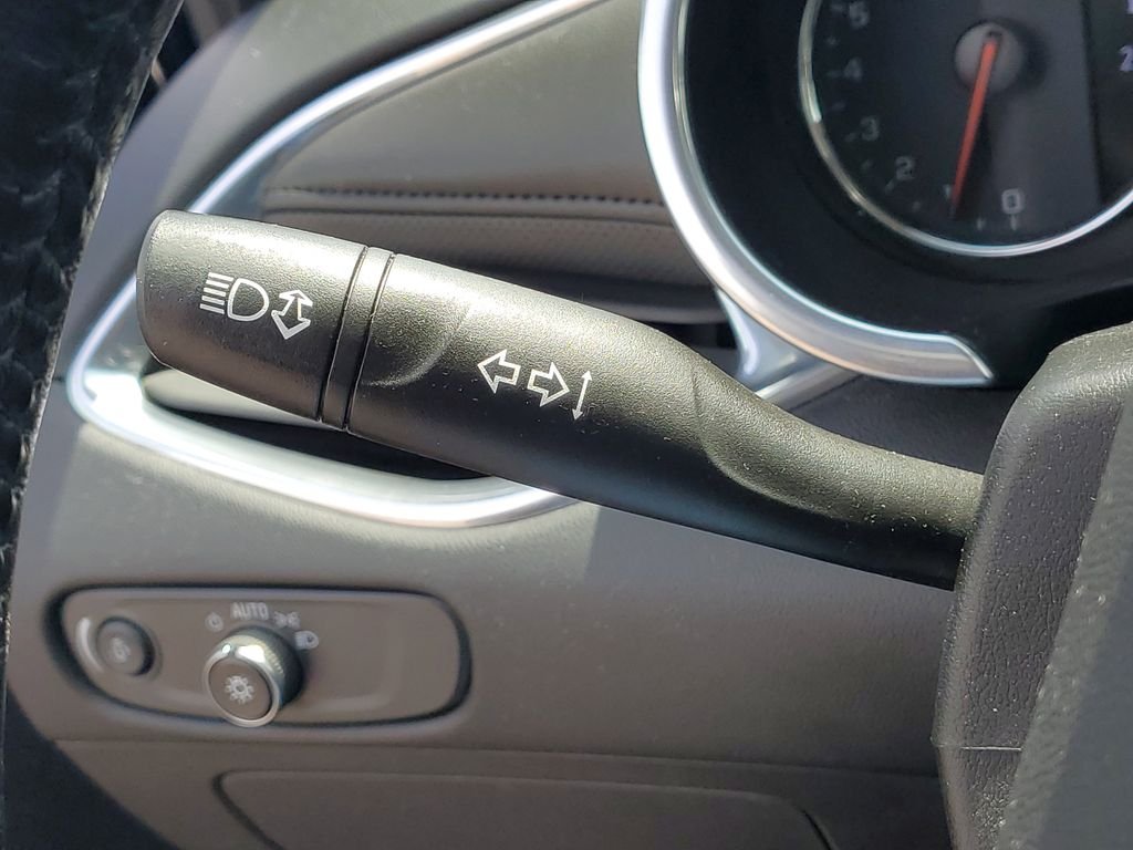 Used 2019 Blue Chevrolet Premier image 20