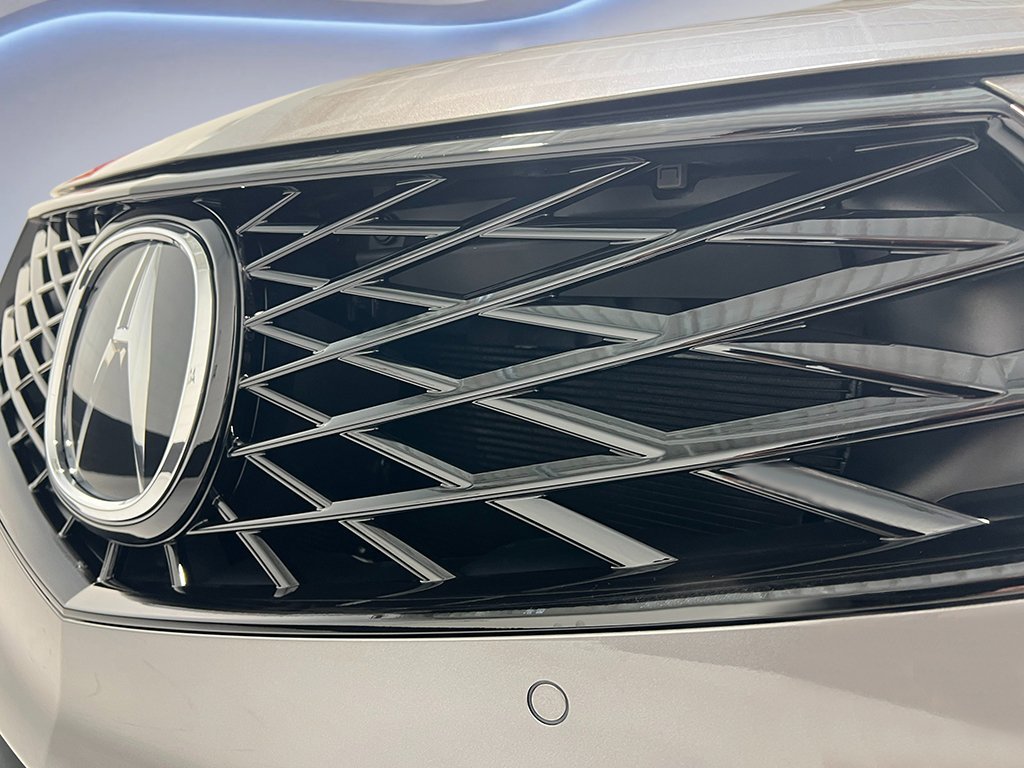 New 2026 Liquid Carbon Metallic Acura w/Technology Package image 11