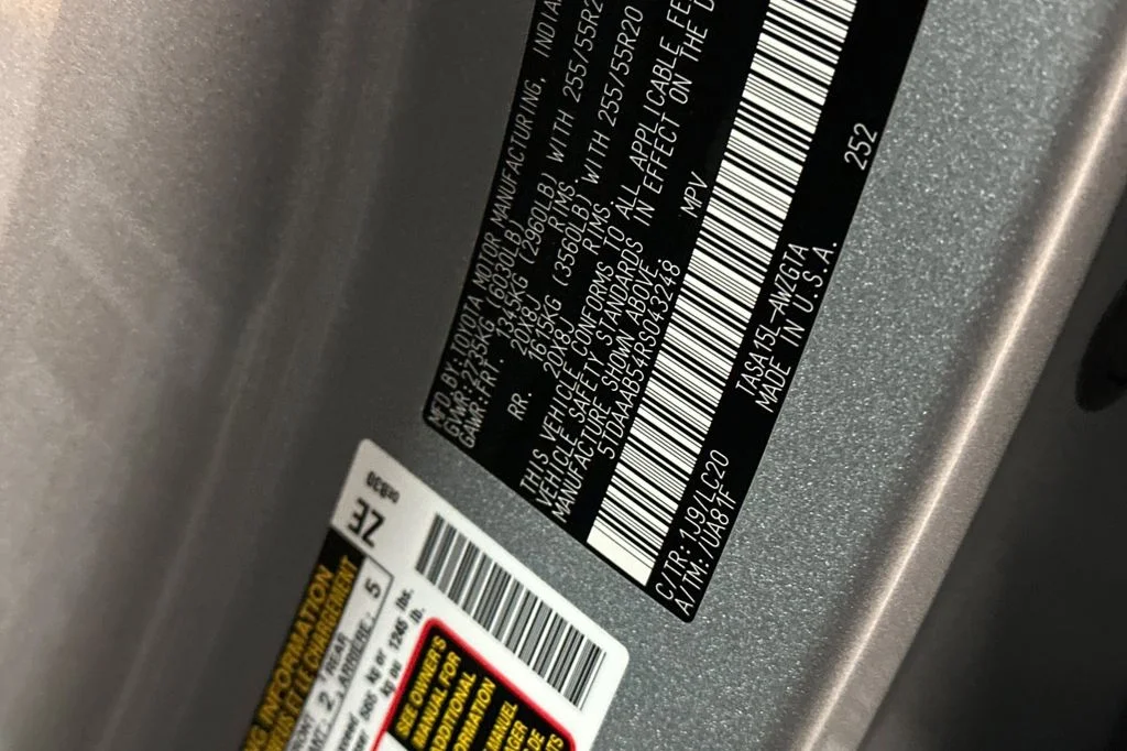Certified Used 2024 Silver Toyota Limited image 30