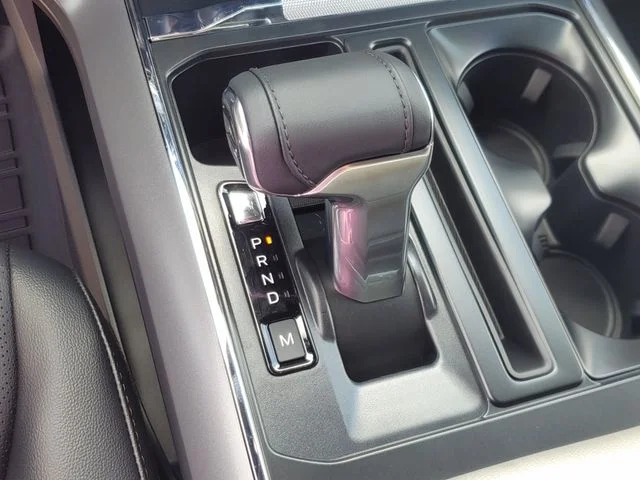 New 2026 Star White Metallic Tri-Coat Ford Lariat® image 30