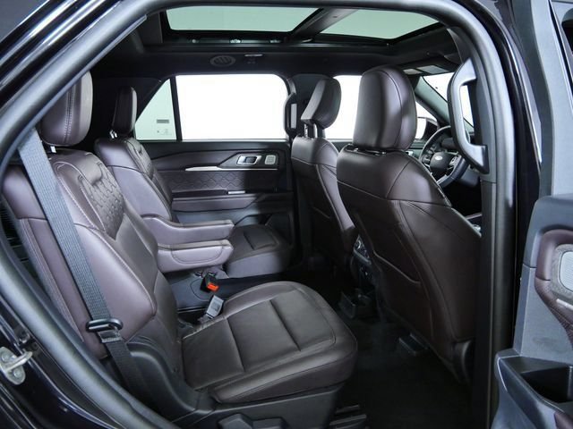 Used 2025 Black Ford Platinum image 12