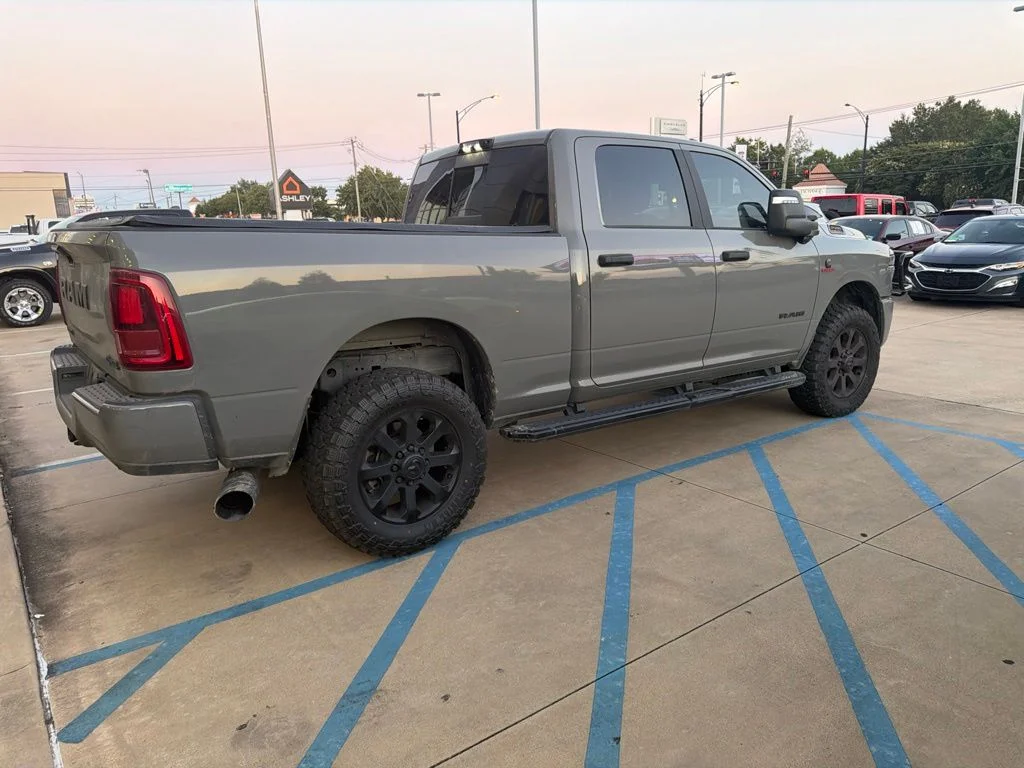 Used 2025 White Ram Big Horn image 14