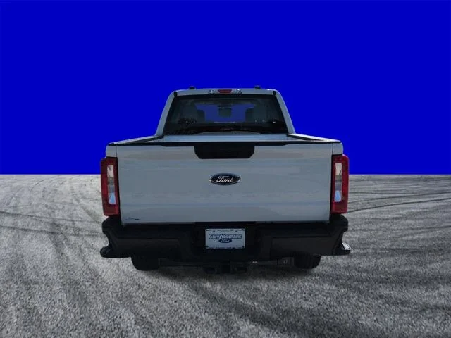 New 2026 Oxford White Ford F-250® XL image 5