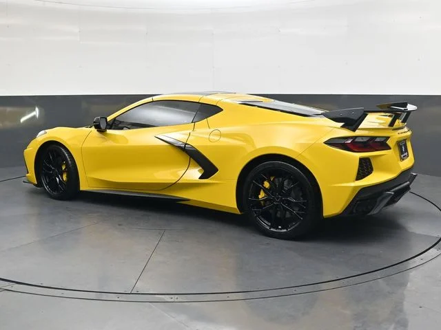 Used 2025 Yellow Chevrolet Stingray image 7