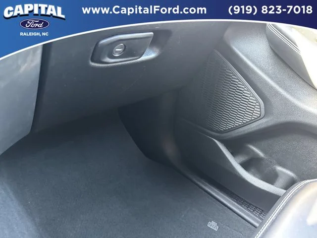 Used 2025 Gray Jeep Limited image 28