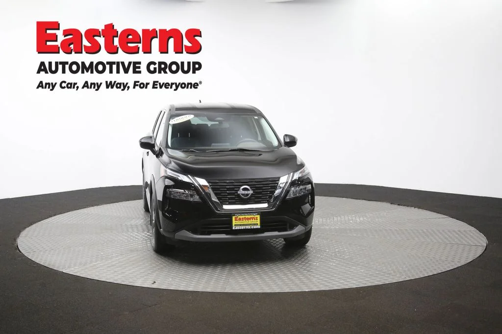 Used 2023 Black Nissan SV image 47