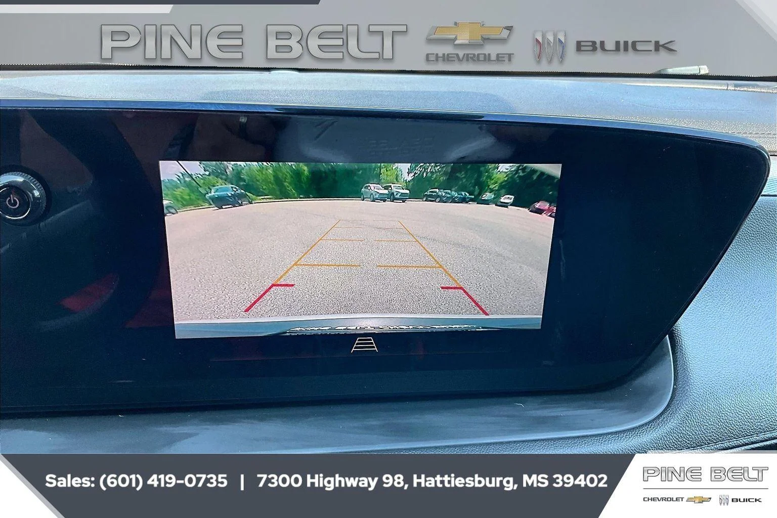 Used 2024 Summit White Buick Preferred image 15