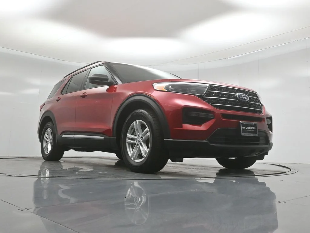 Used 2023 Red Ford XLT image 44