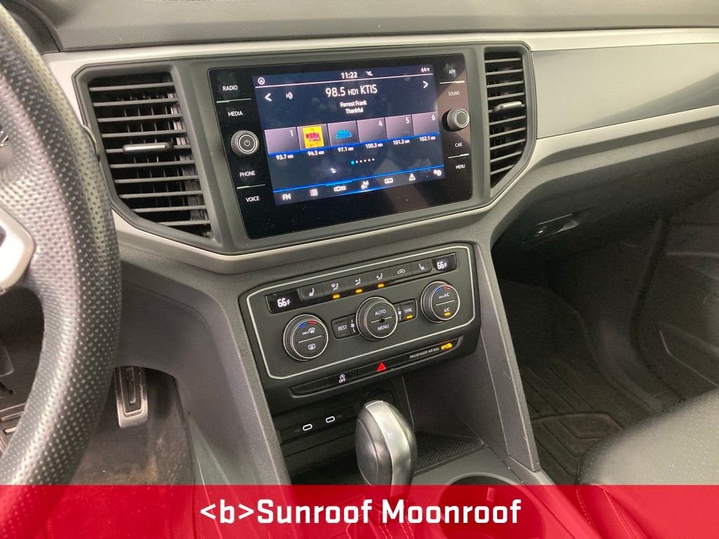 Used 2021 Volkswagen Atlas SE w/Tech R-Line with VIN 1V2RR2CA8MC568576 for sale in Monticello, Minnesota