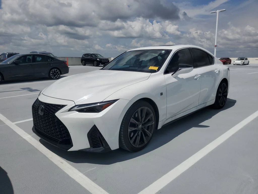 2025 Lexus IS