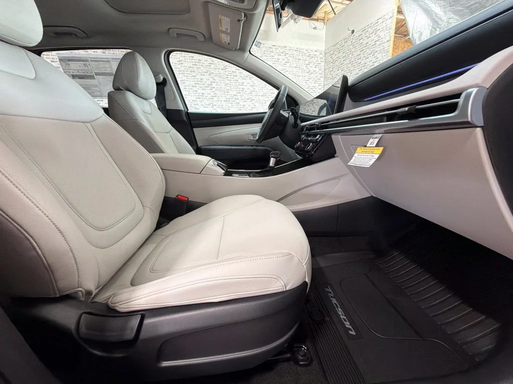 New 2026 Serenity White Pearl Hyundai SEL Premium image 12