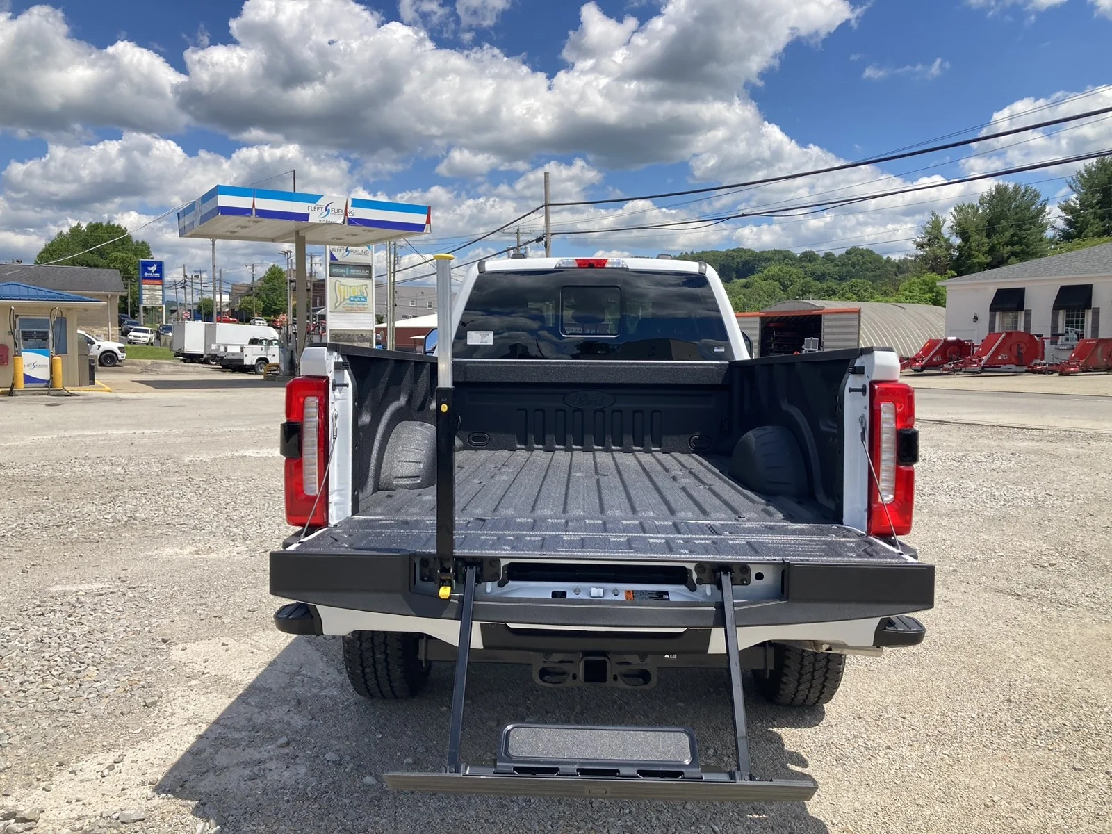 New 2026 Oxford White Ford F-350® XLT image 8