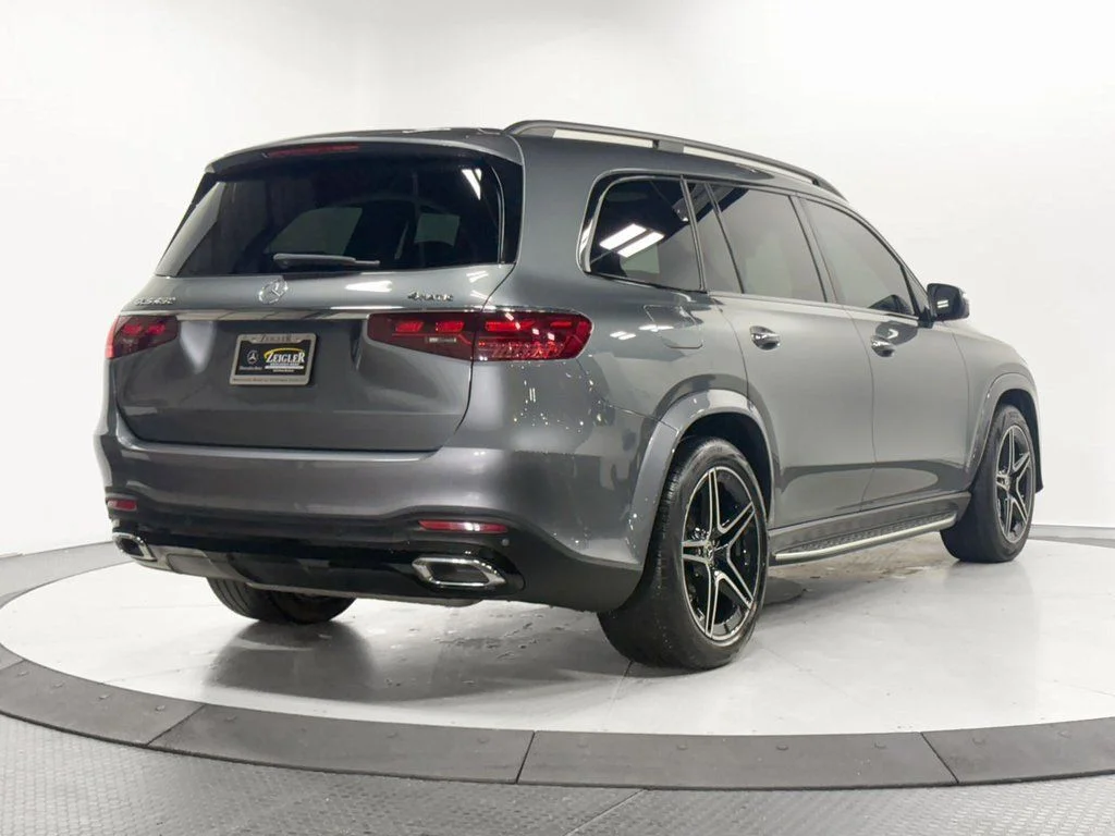 Used 2024 Selenite Gray Metallic Mercedes-Benz GLS 450 image 35