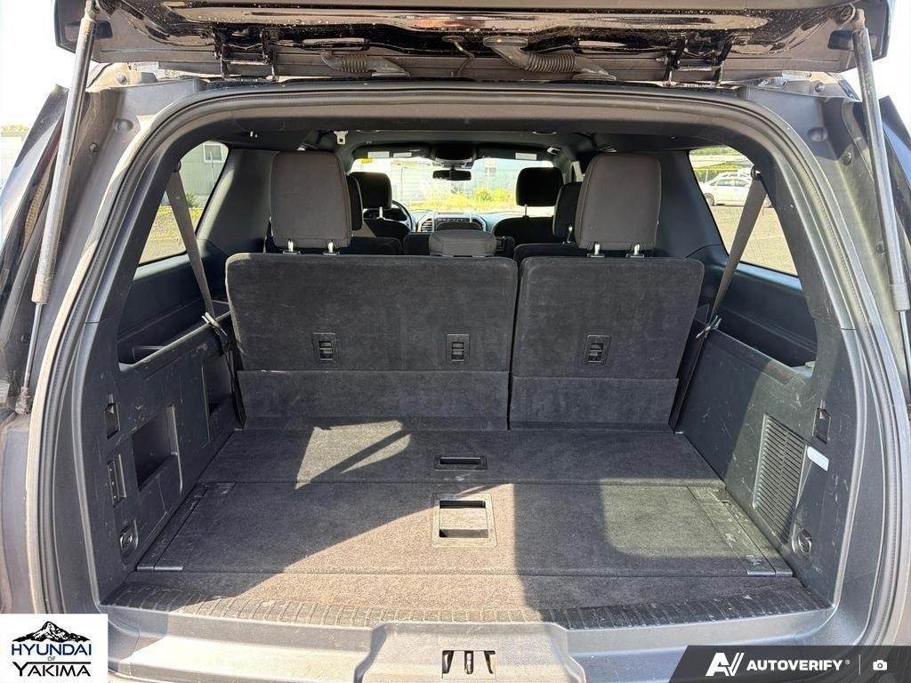 Used 2021 Agate Black Metallic Ford XLT image 12