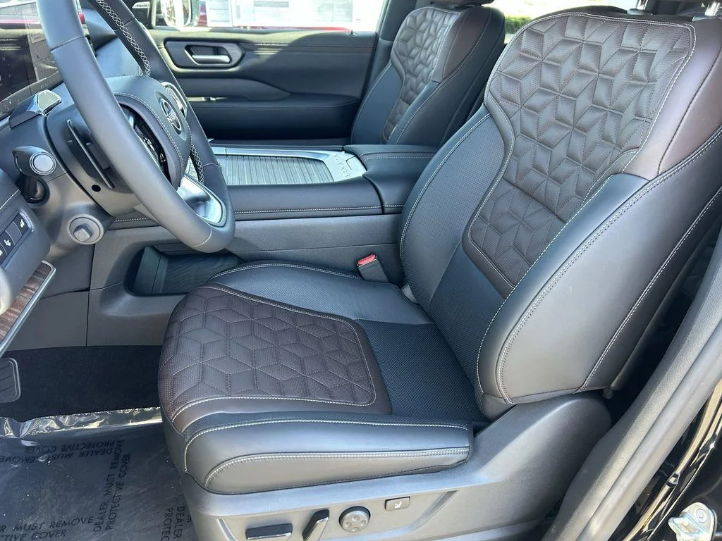 2026 Nissan Armada Platinum Reserve - Photo 14