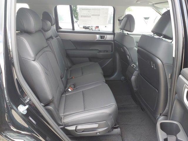New 2026 Phantom Black Hyundai SEL image 13