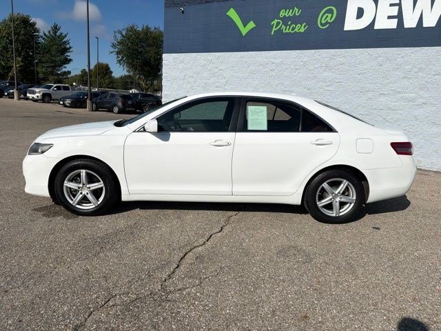 Used 2011 Super White Toyota LE image 2