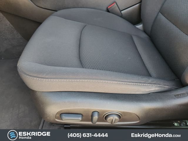 Used 2022 Blue Chevrolet LT image 25