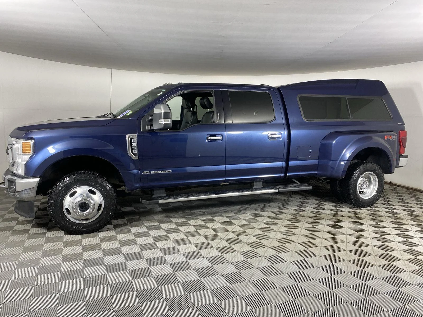 Used 2020 Blue Jeans Ford Lariat image 14