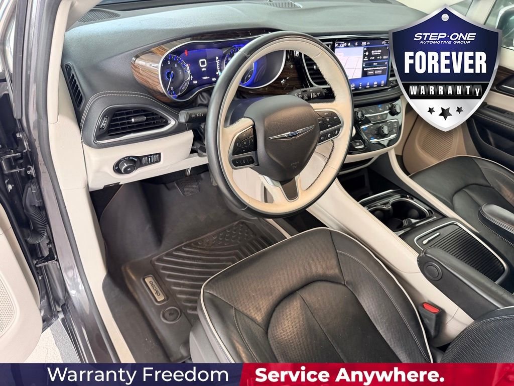 Used 2021 Gray Chrysler Limited image 13