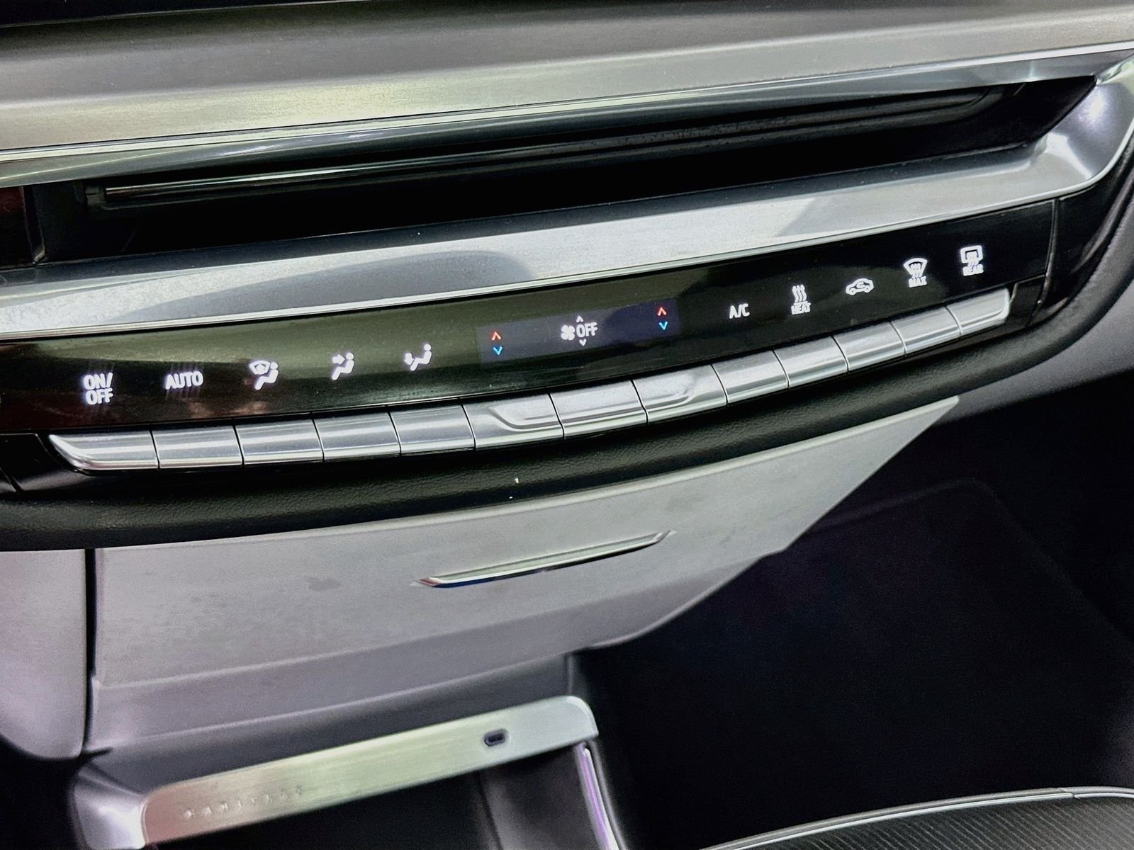 Used 2024 Emerald Lake Metallic Cadillac Luxury image 16