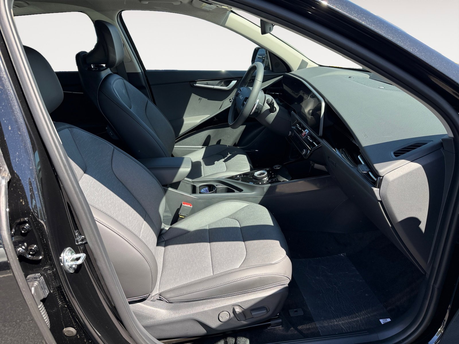 New 2026 Aurora Black Pearl Kia WAVE image 19