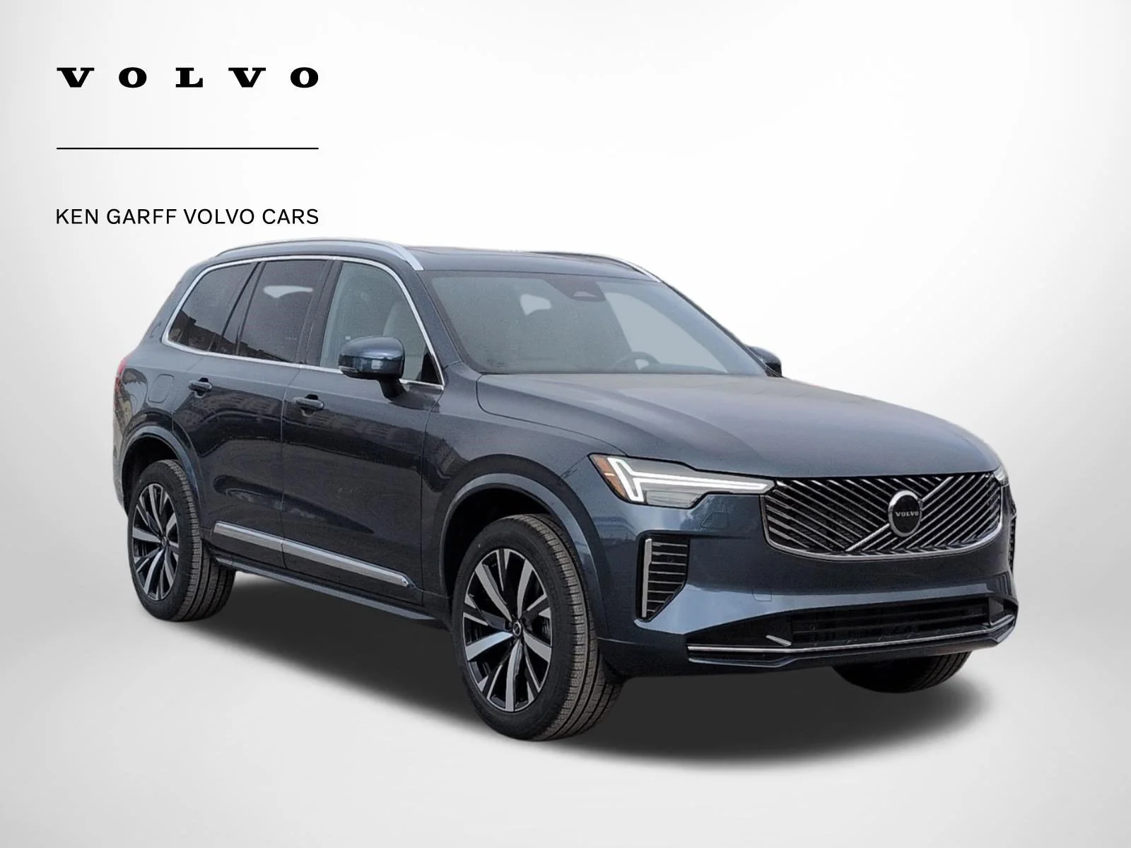 2026 Volvo XC90 B5 Core Bright 4WD's photo