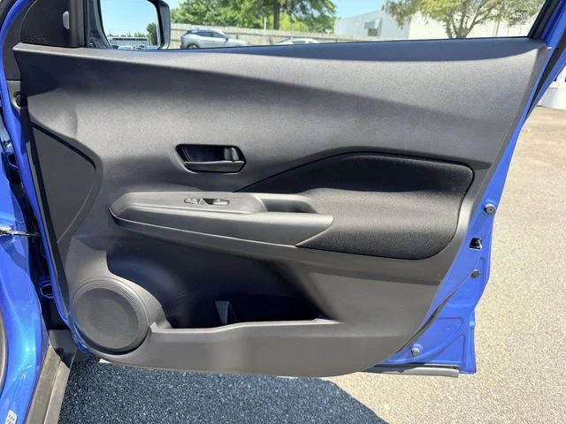 Certified Used 2024 Blue Nissan S image 8