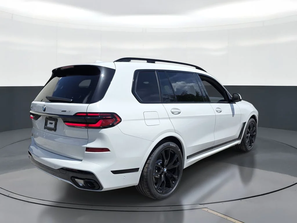 New 2027 Alpine White BMW xDrive40i image 6