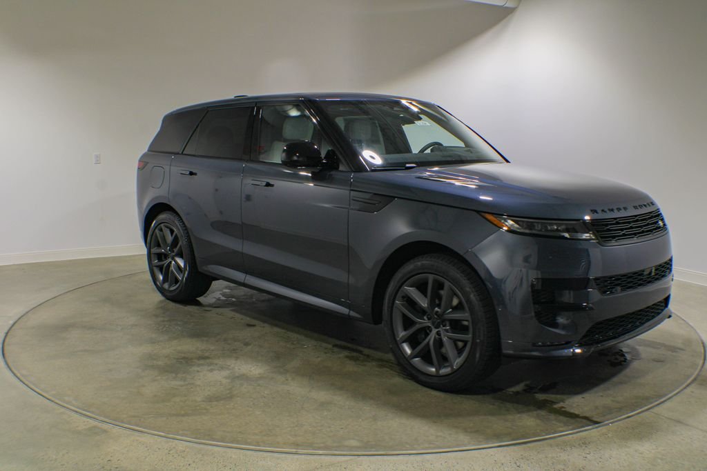 New 2026 Varesine Blue Land Rover Dynamic SE image 8