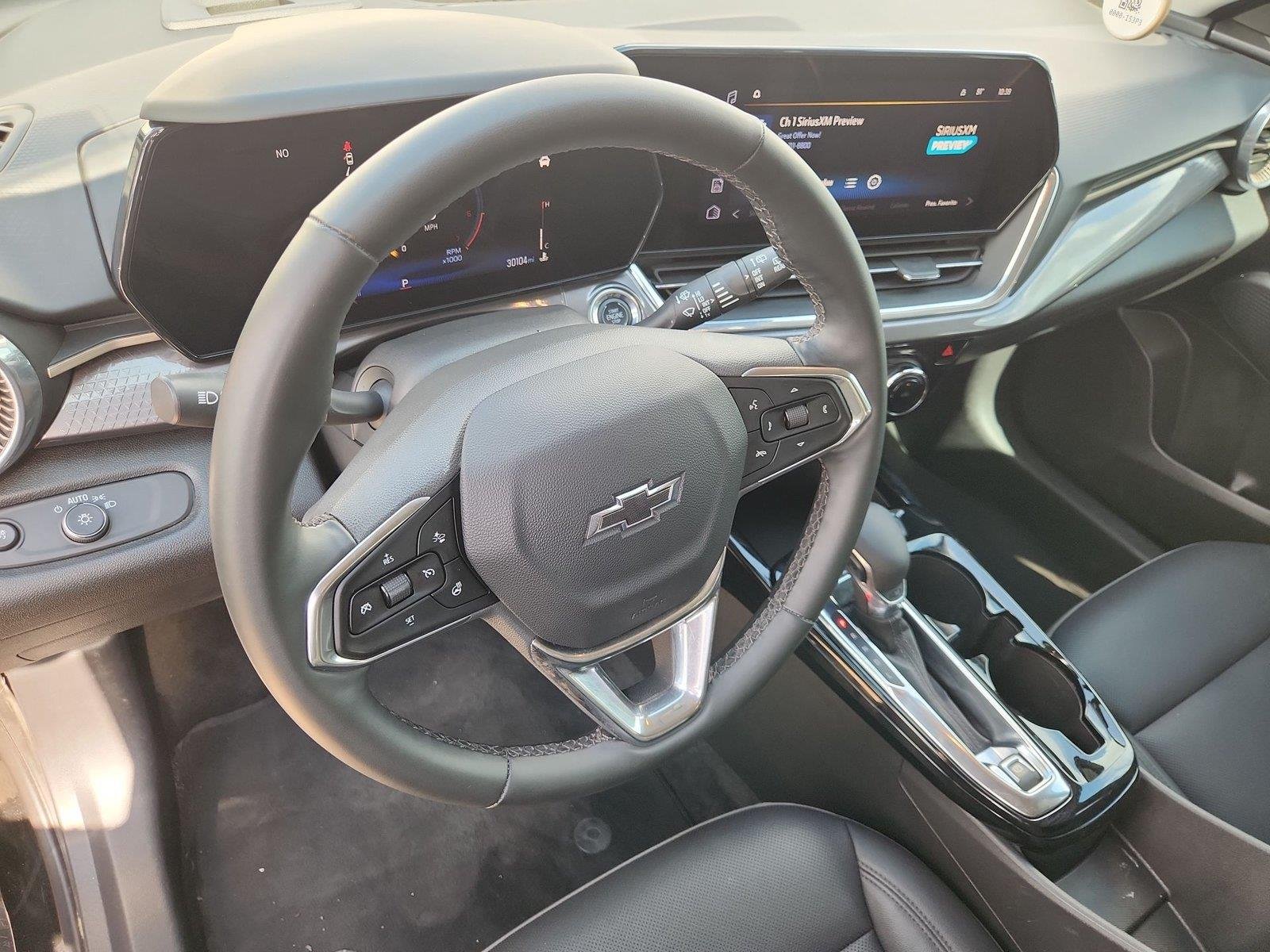 2025 Chevrolet Trax Activ - Photo 10