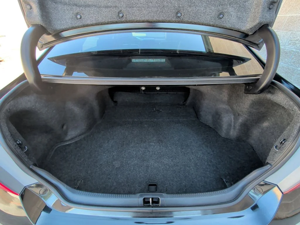 Used 2015 Black Toyota SE image 13