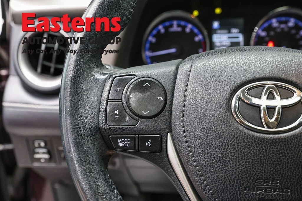 Used 2016 Black Toyota XLE image 15