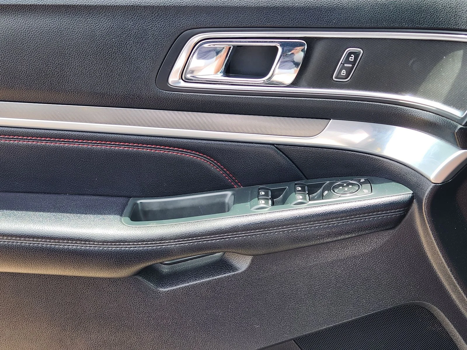 Used 2018 Black Ford Sport image 23