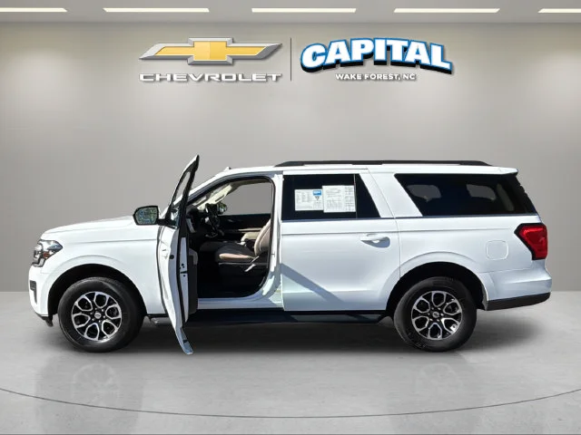 Used 2024 White Ford XLT image 9
