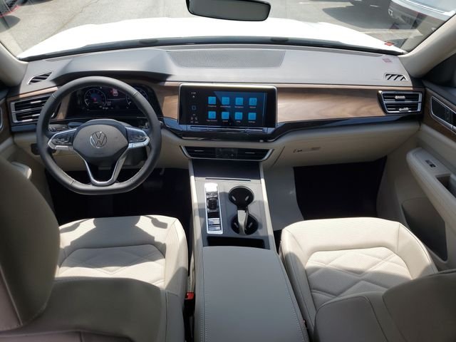 New 2026 White Volkswagen SE image 15