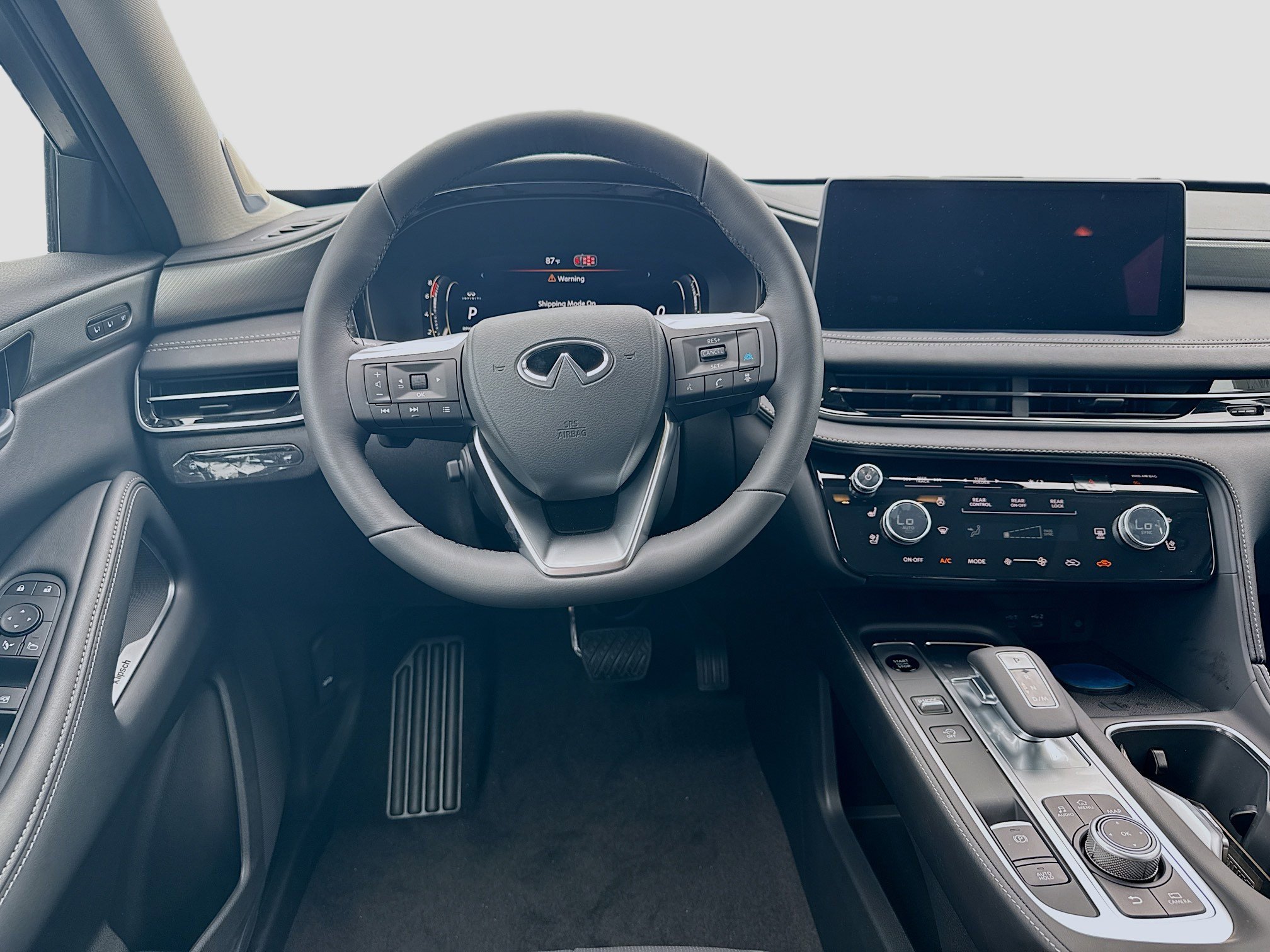 New 2027 RADIANT WHITE INFINITI Luxe FWD image 16