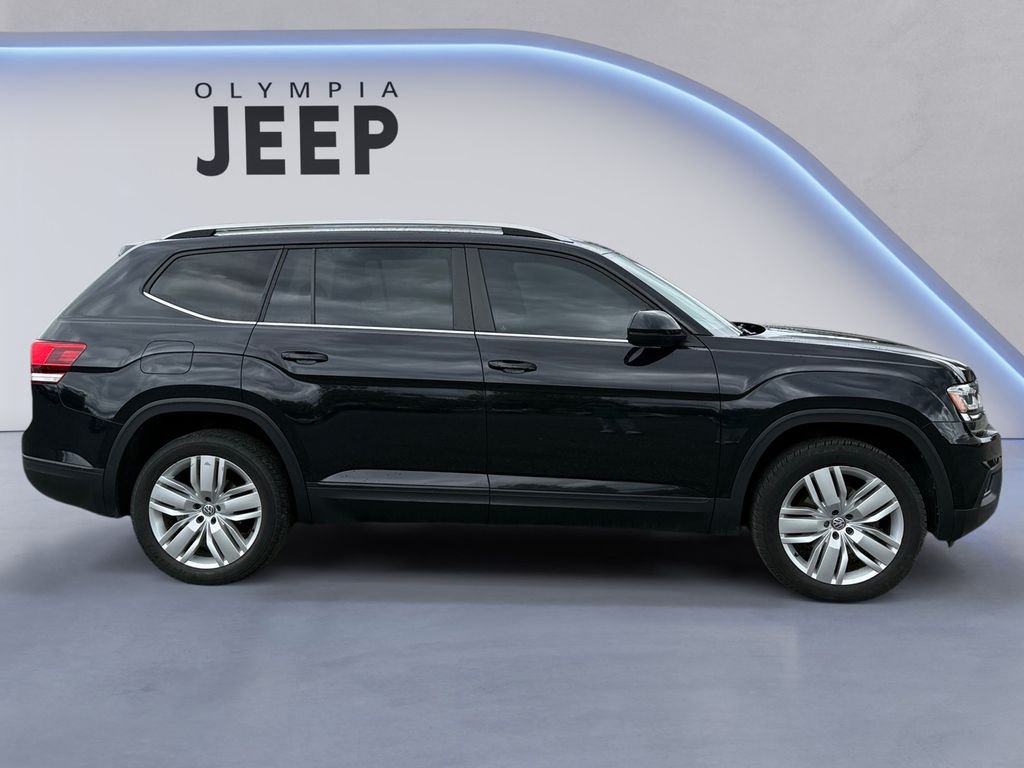 Used 2019 Black Volkswagen 3.6L V6 SE image 7