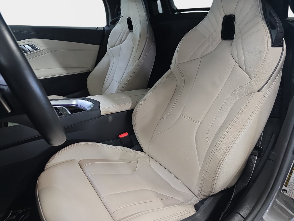 Certified Used 2025 Skyscraper Grey Metallic BMW sDrive M40i image 17