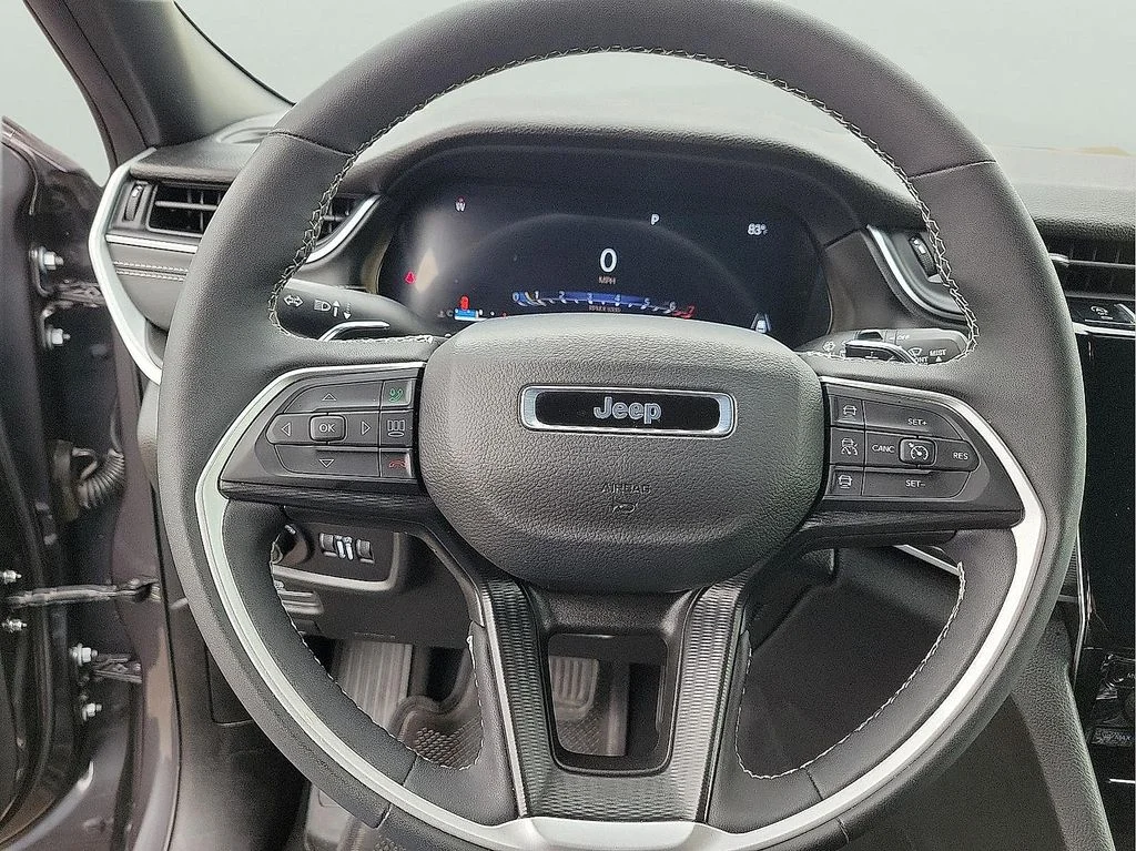 2025 Jeep Grand Cherokee L Laredo - Photo 16