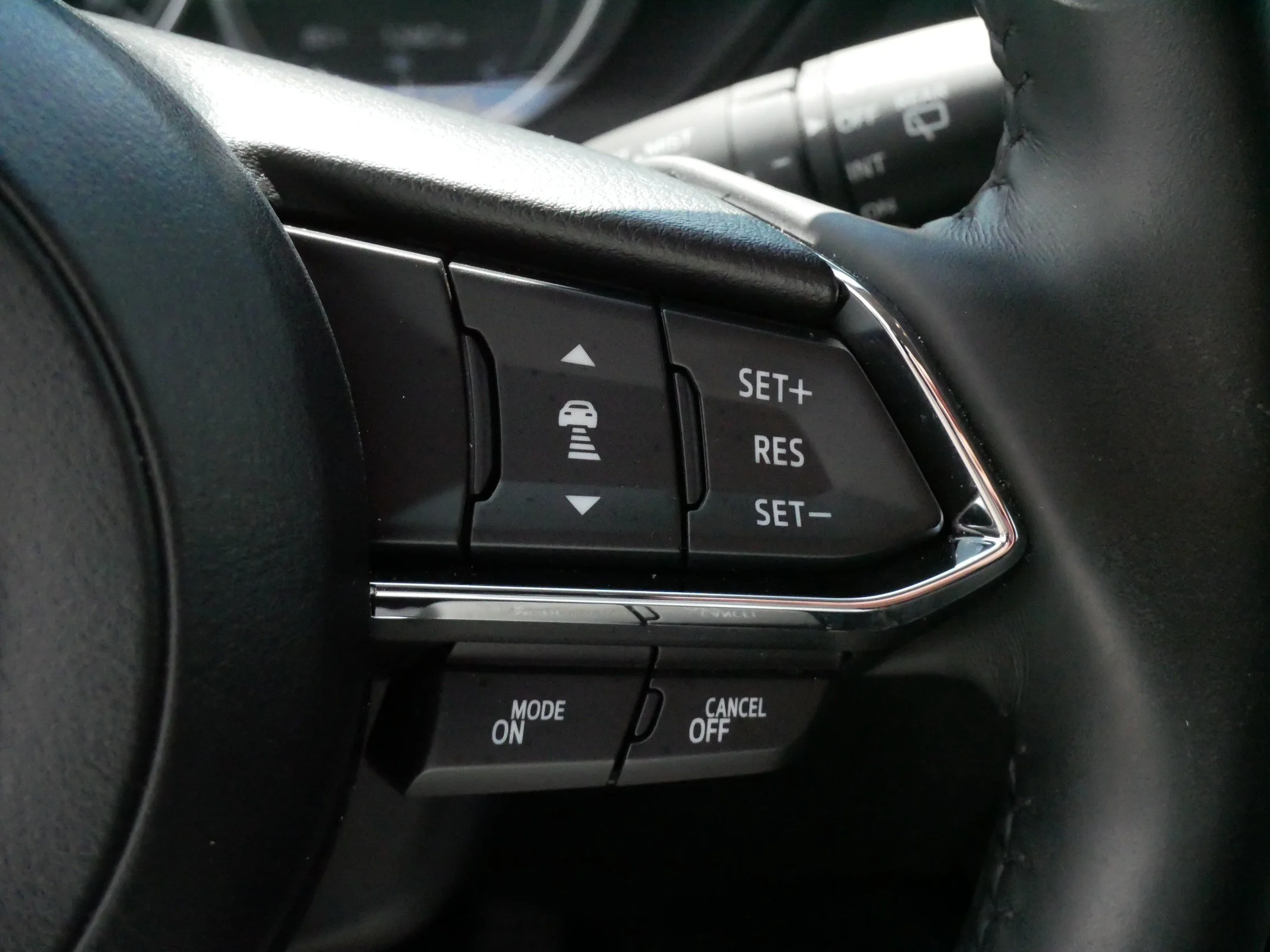Used 2023 Rhodium White Metallic Mazda 2.5 S Preferred Package image 26