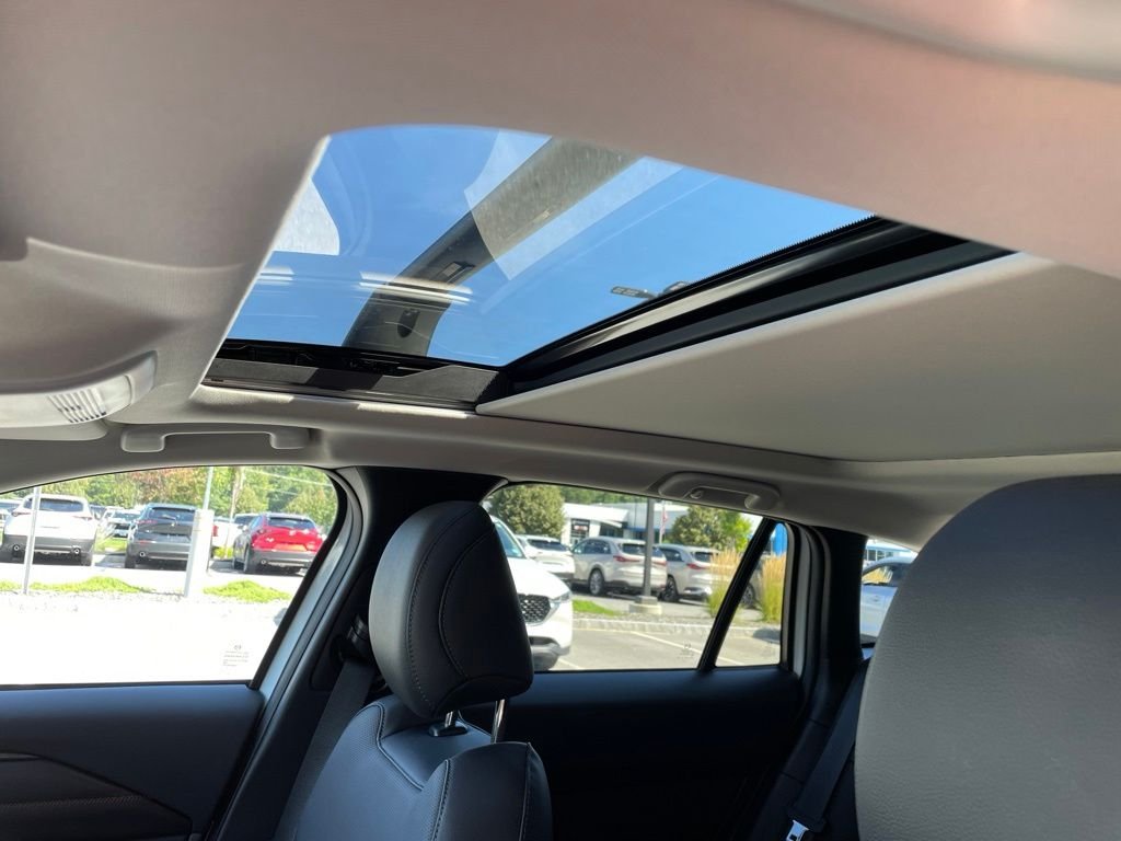 Used 2026 Wind Chill Pearl Mazda Premium image 12